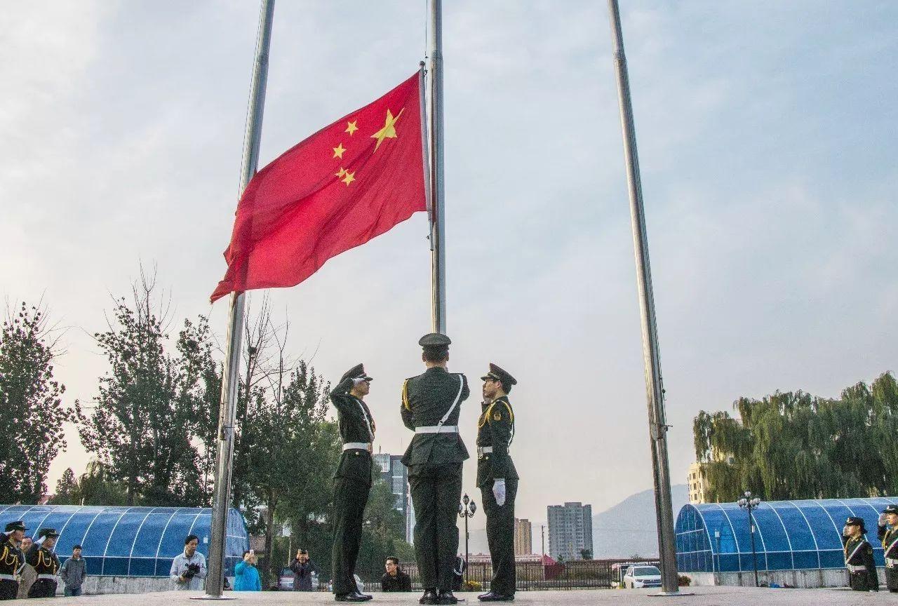 少年泰坦大出击