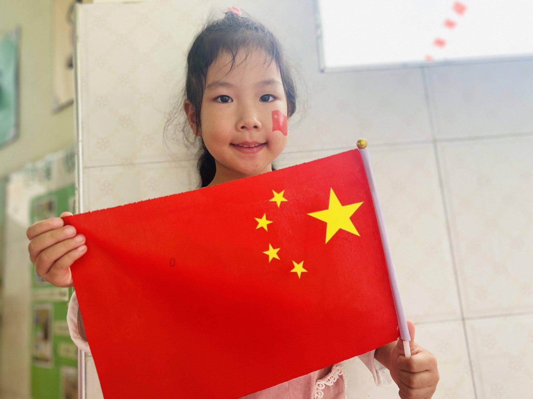 匆忙离开