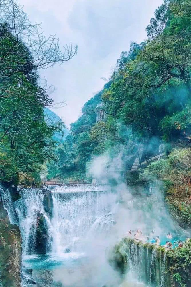 万众狂欢